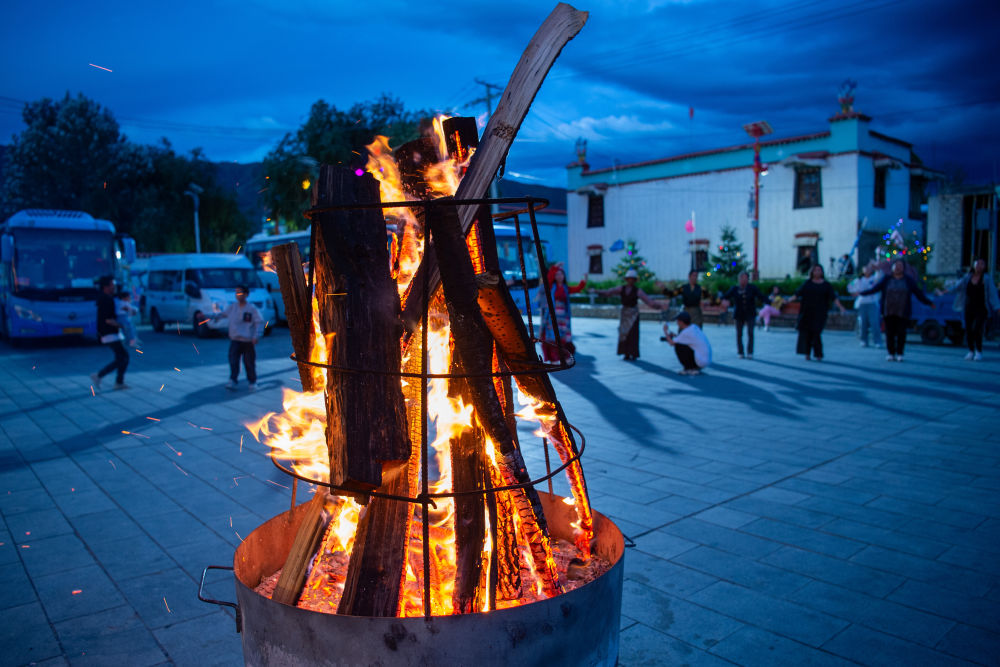 西藏乃東:藏戲“活”起來 鄉村富起來