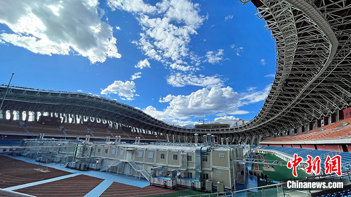 圖為8月15日，位于拉薩市柳梧新區(qū)拉薩市群眾文化體育中心內的方艙醫(yī)院。 <a target='_blank' href='/'><p  align=